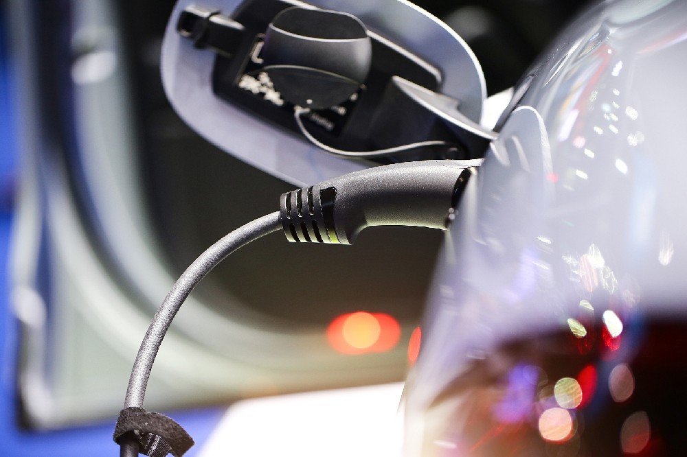 動力鋰電池退役潮逐年高漲,回收產(chǎn)業(yè)鏈亟待完善